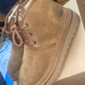 Kids Ugg Boots size 12